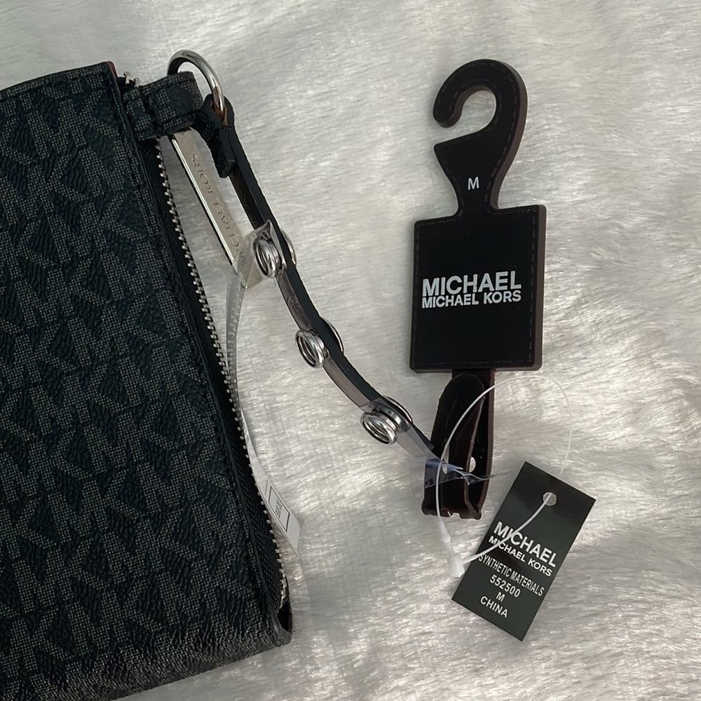 Michael Kors | MK logo NWT leather belt fanny bag - Picture 8 of 12